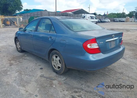 2003 Toyota Camry Le V6 from USA, damaged, VIN 4T1BF32K43U566467